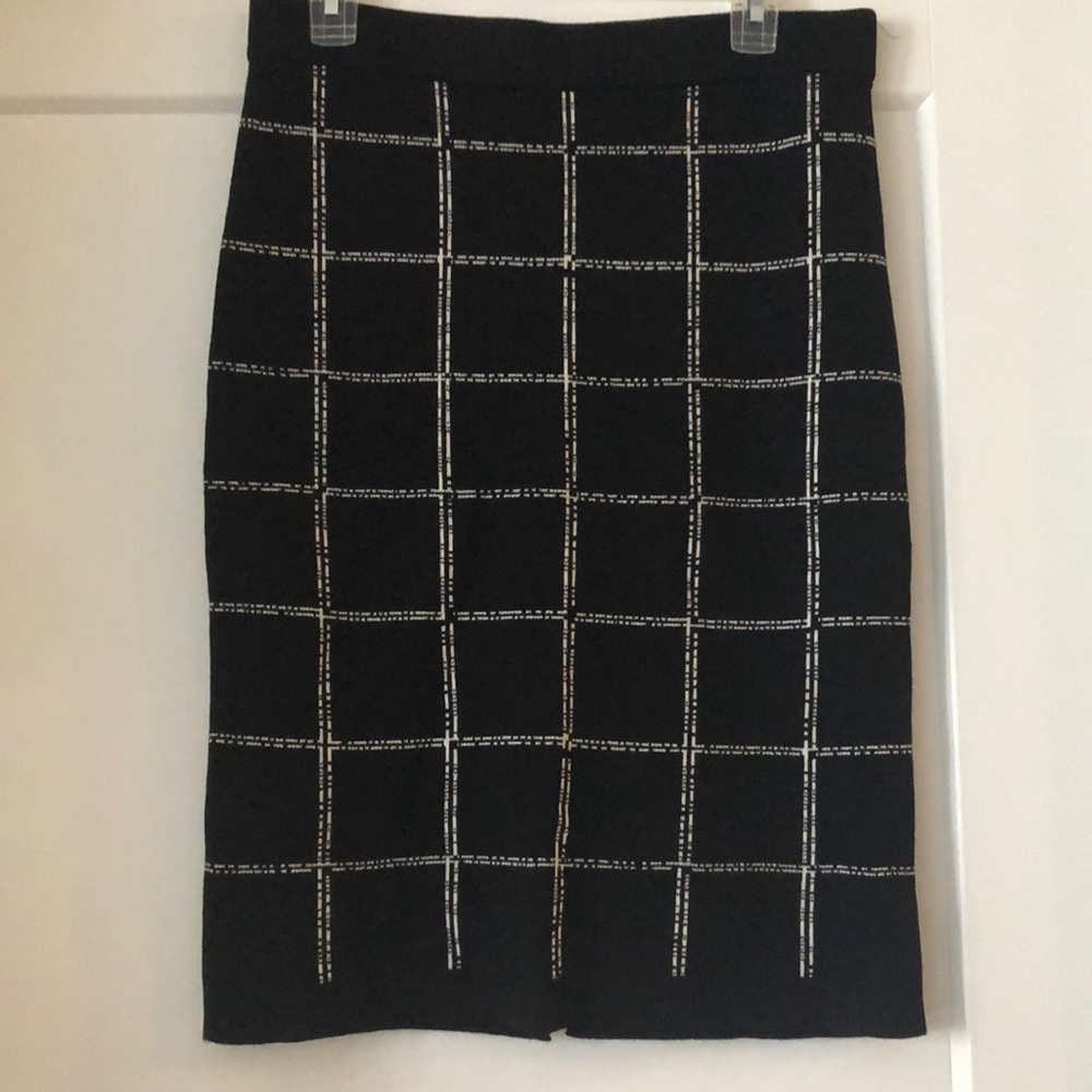 H&M knit pencil skirt (stretch)